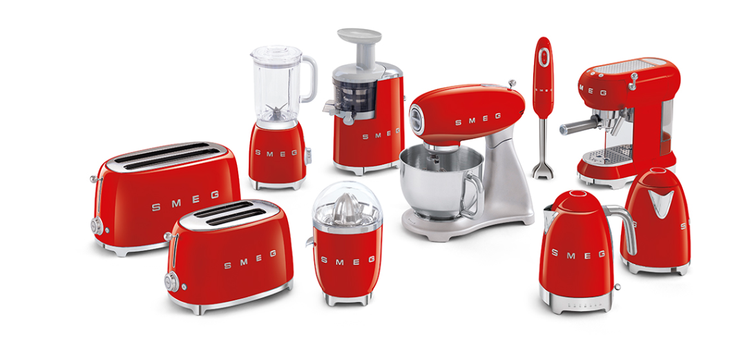 Дизайнерская линейка SMEG 50-х годов